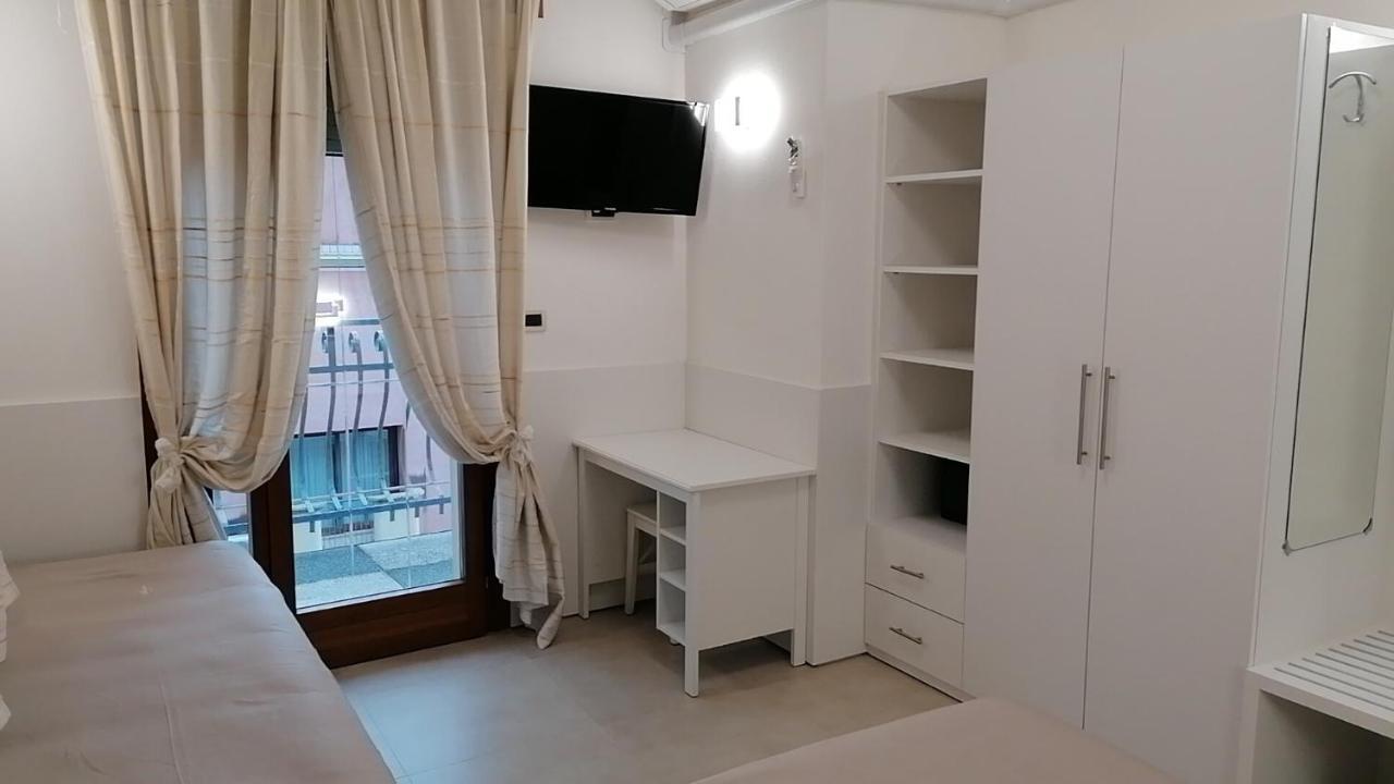 Hotel New 3*